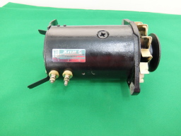 スバル360のダイナモをOH